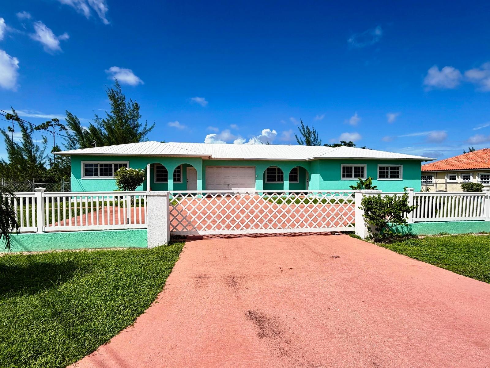 #32 LUDFORD ROAD TRIPLEX